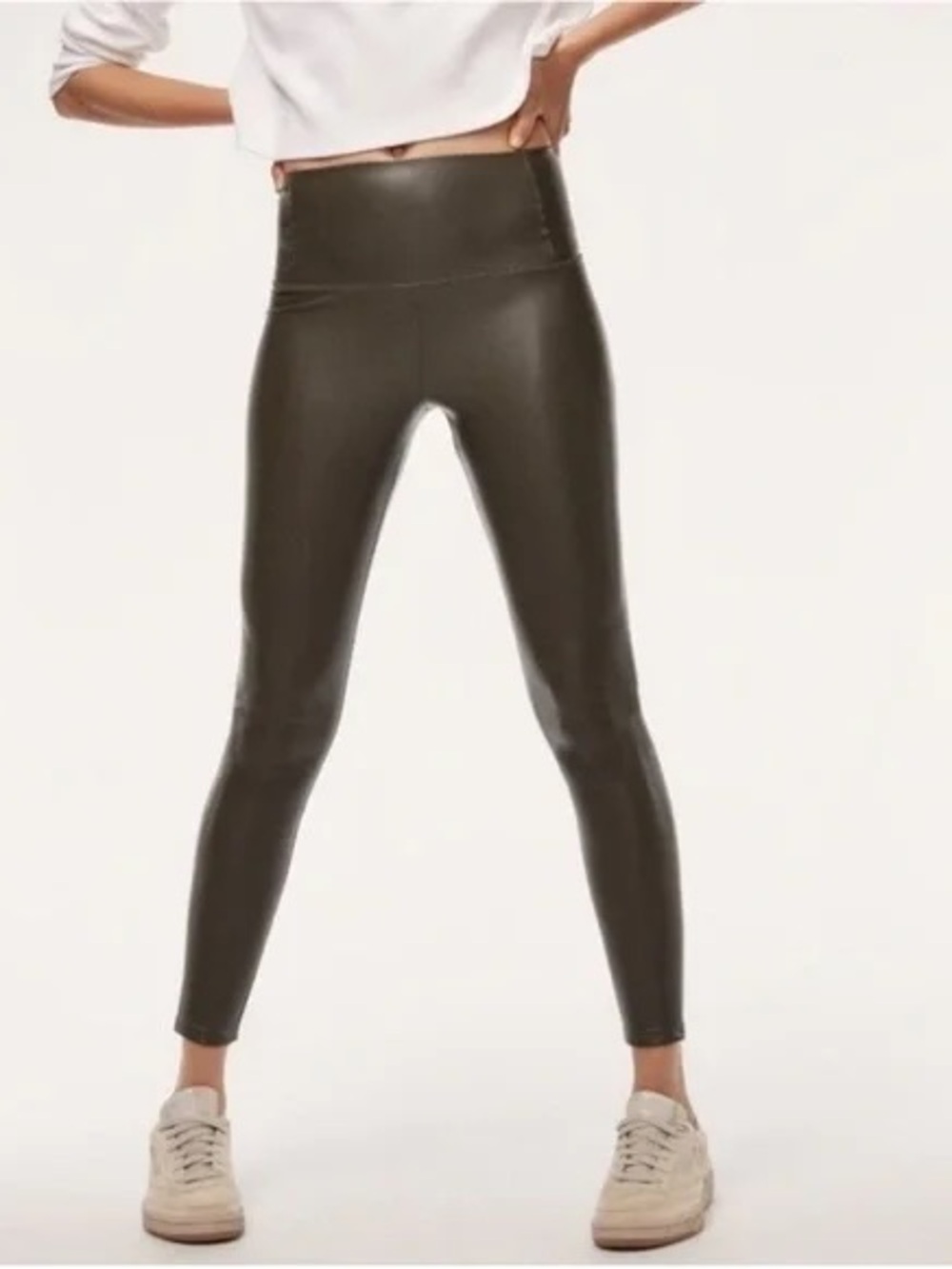 Aritzia Wilfred Free Sz L Daria Vegan Leather Olive Green Leggings